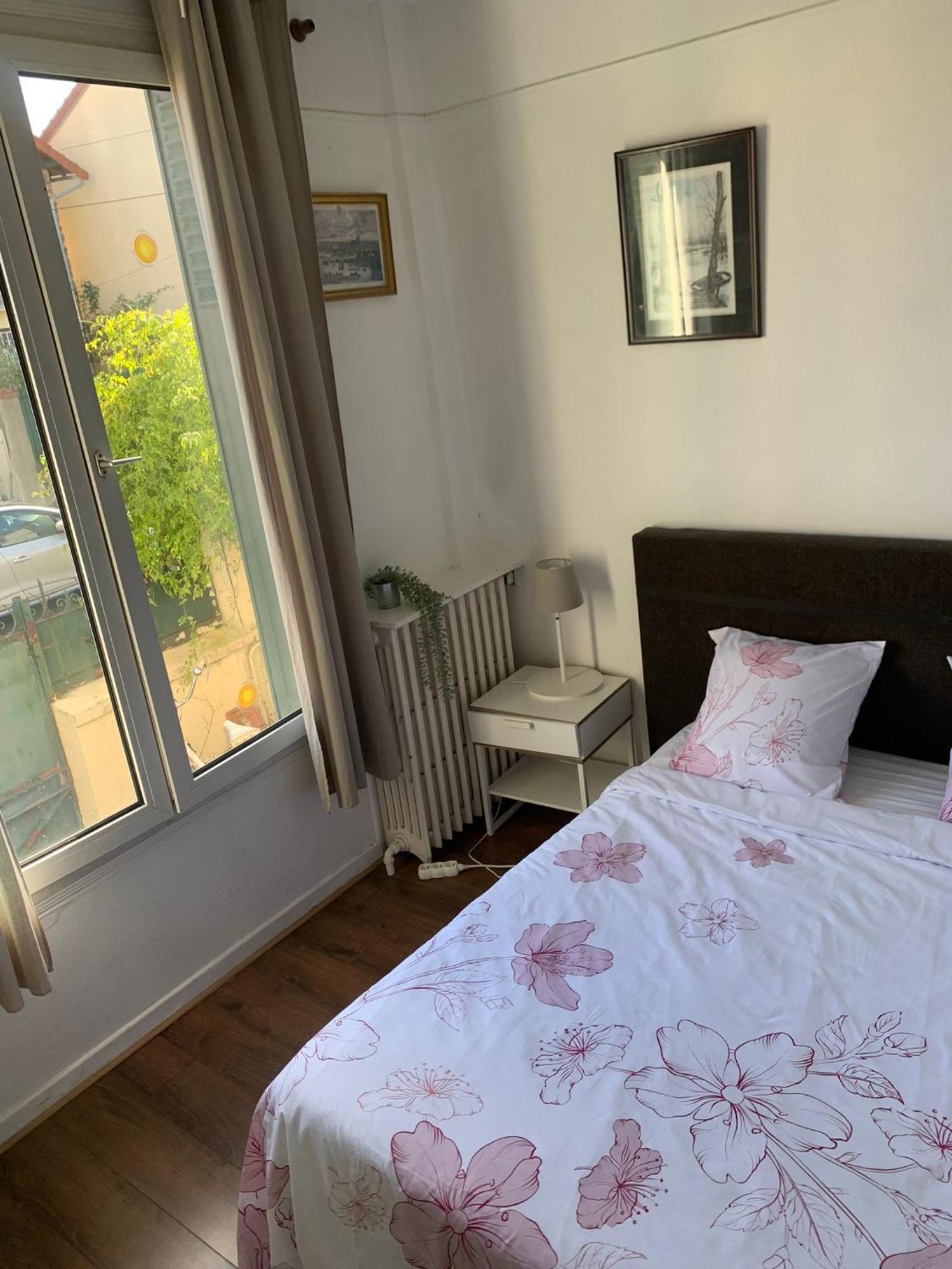 Grand Appartement Avec Terrasse & Jardin A 5 Minutes De Paris Cachan Ngoại thất bức ảnh